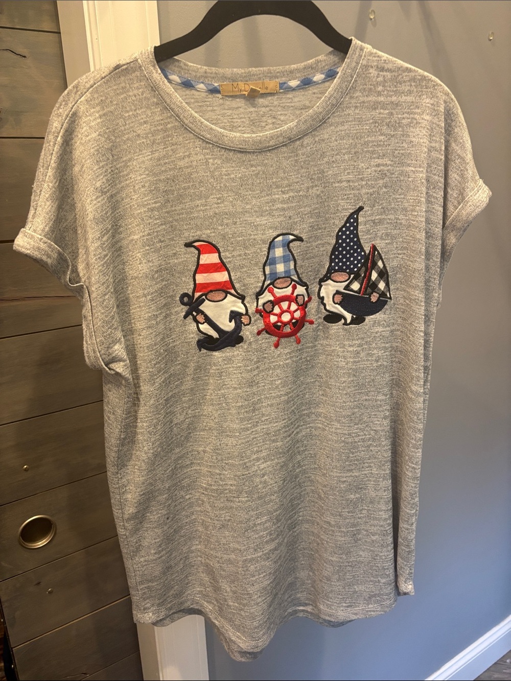 My Danielle Patriotic Nautical Gnomes Short Sleeve Top Heather Gray Size S